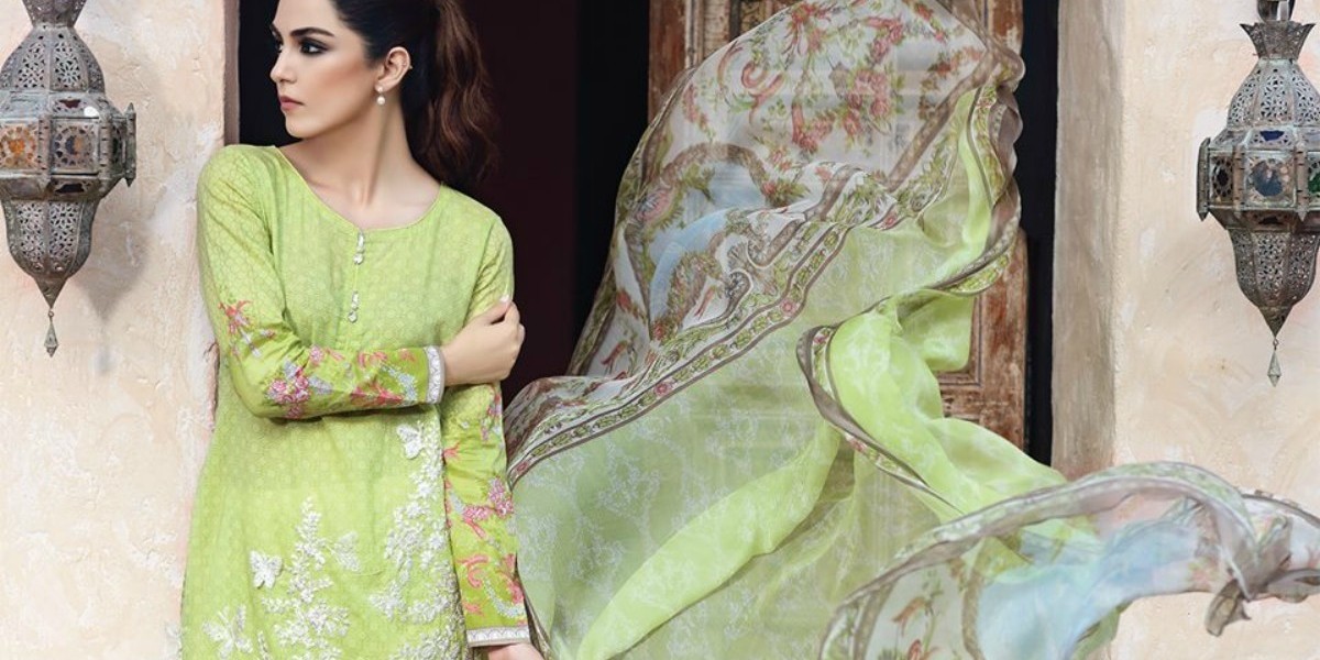 Your Ultimate Guide to Formal Dresses