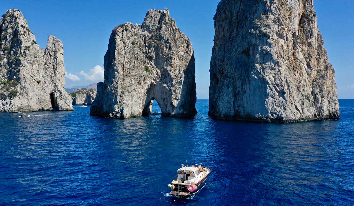 Top Boat Tours Turks and Caicos: Your Ultimate Island Adventure - InsideTechie