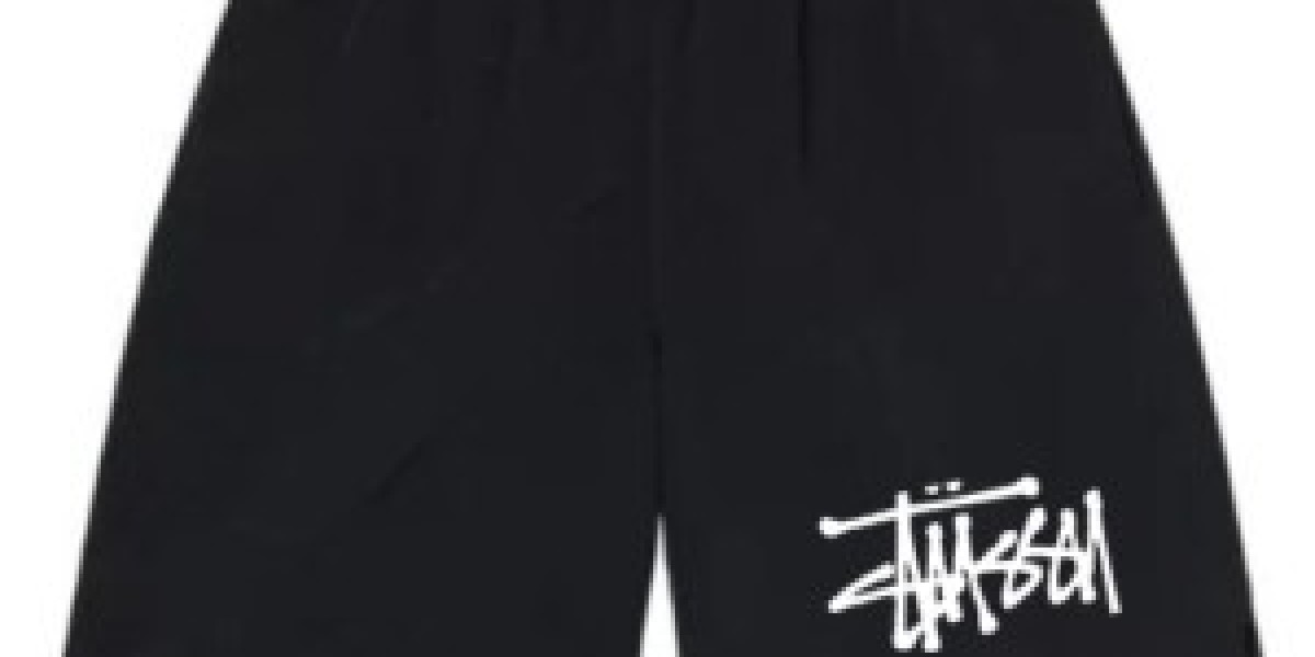 Stussy Shorts & Stussy Pants – The Streetwear Staples That Define Comfort and Culture