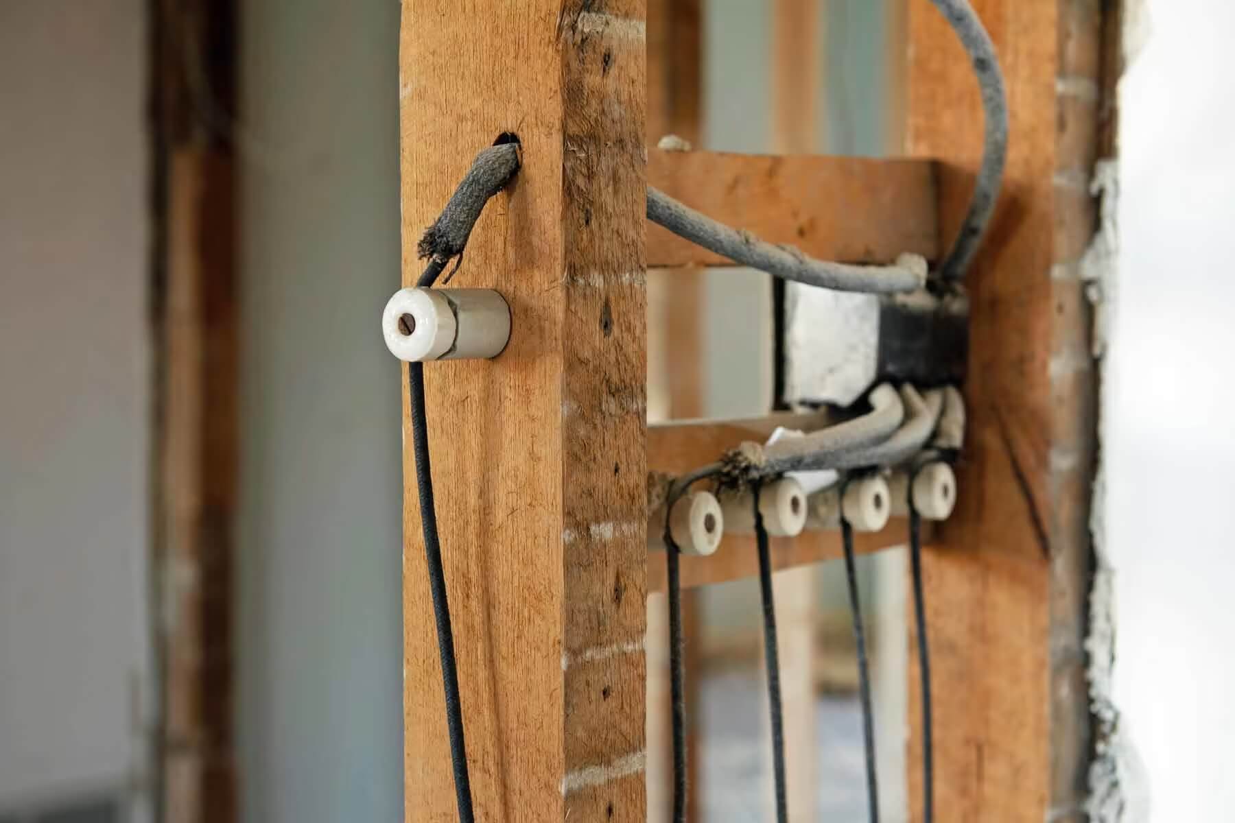 Knob and Tube Wiring Ontario: Expert Removal and Replacement