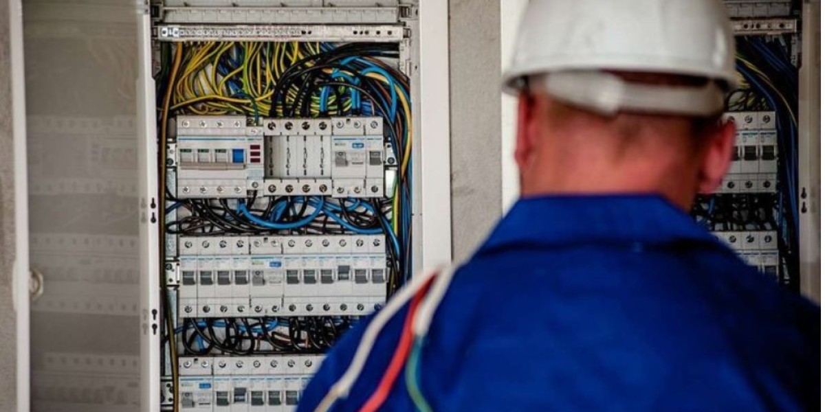 Expert Control System Integration & Custom Control Panels for Industrial Automation