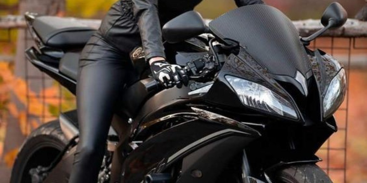 Staying Dry and Safe: Top Motorcycle Rain Jackets for Wet Weather Riding